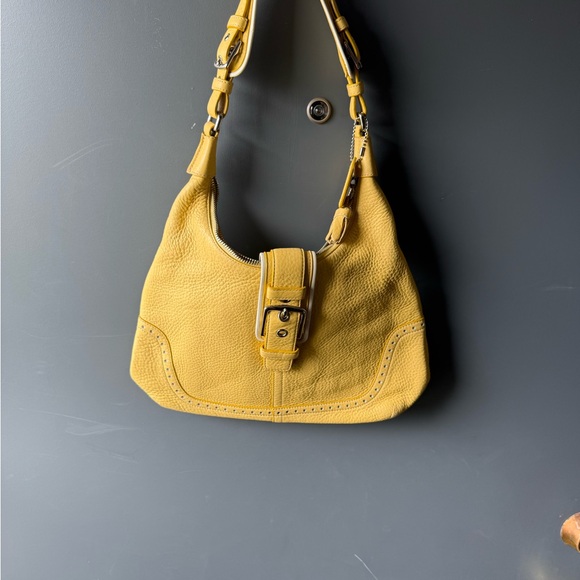 Coach Handbags - Vintage Y2K Coach Hobo Bag With Dust Bag
